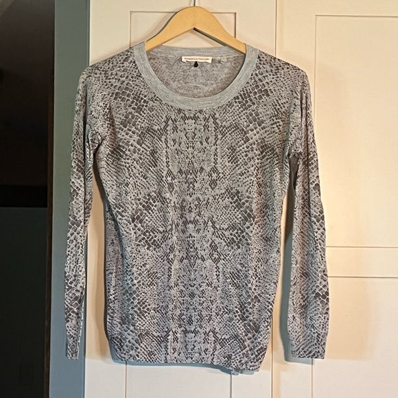 Rebecca Taylor gray animal print lightweight scoop neck pullover sweater, sz XS - Picture 1 of 5